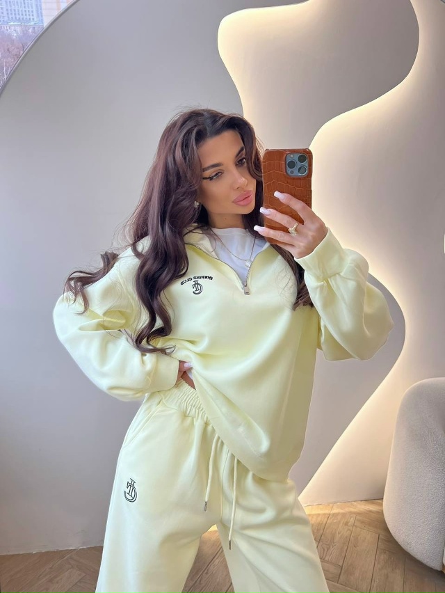 Спортивный костюм 23174460