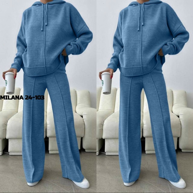 Спортивный костюм 23175870