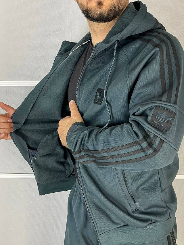 Спортивный костюм 23178129