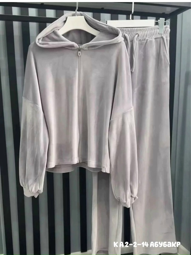 Спортивный костюм 23179199