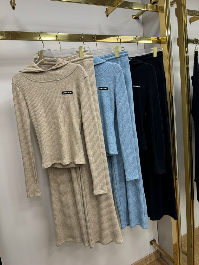 Костюм 23179328