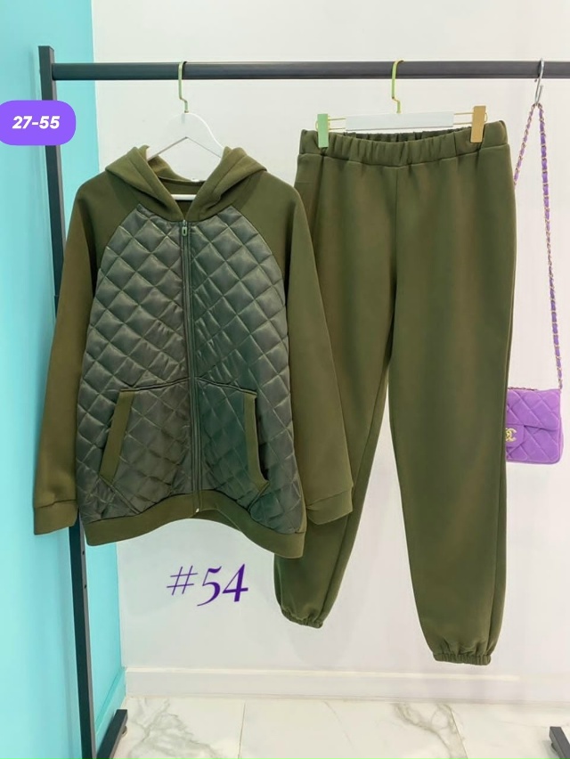 Спортивный костюм 23179848