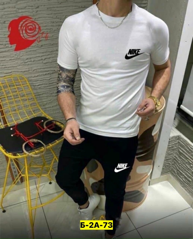 Спортивный костюм 23180333