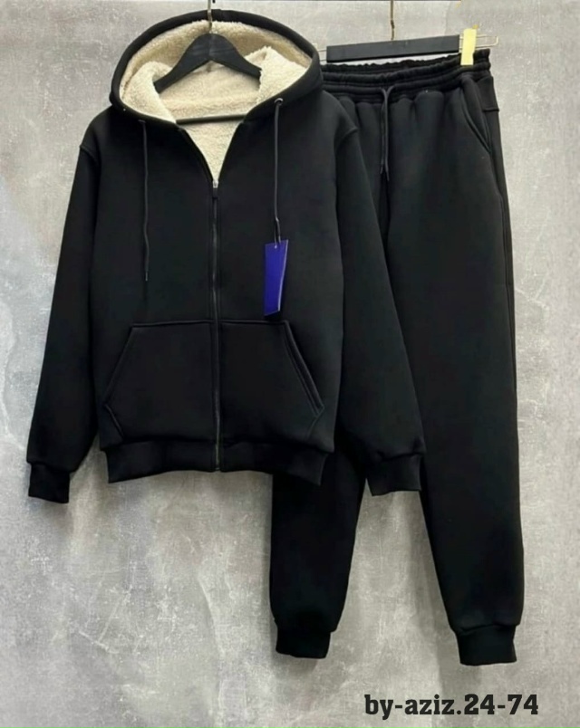 Спортивный костюм 23181521