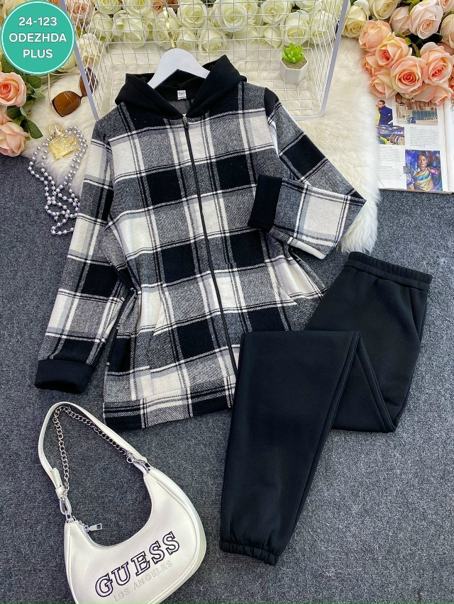 Костюм 23181010