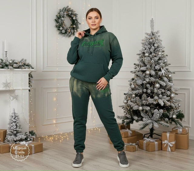 Спортивный костюм 23182252