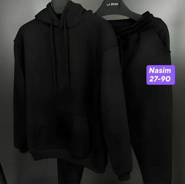 Спортивный костюм 23182680