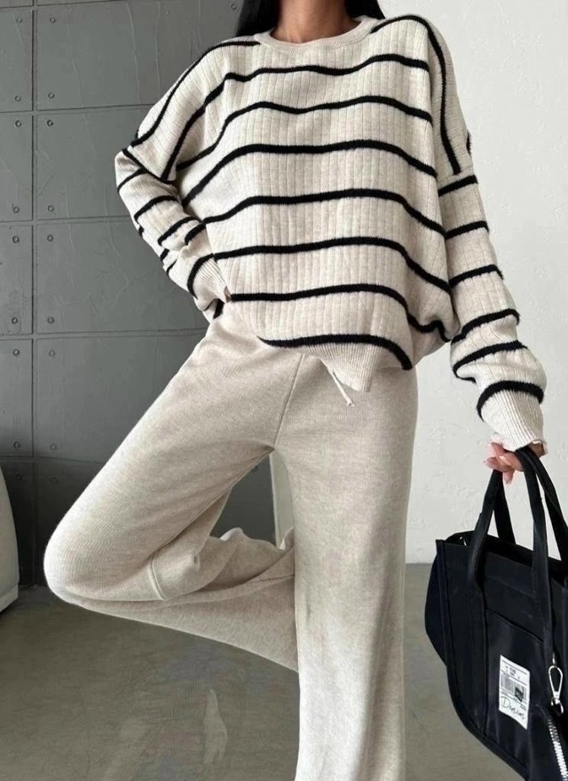 Свитер 23182275