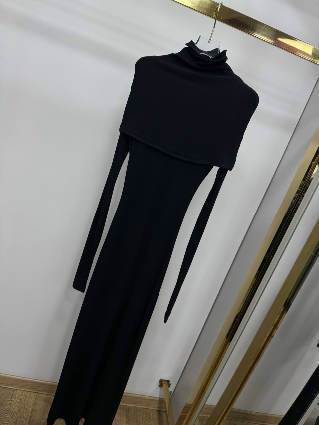 Платье 23183679